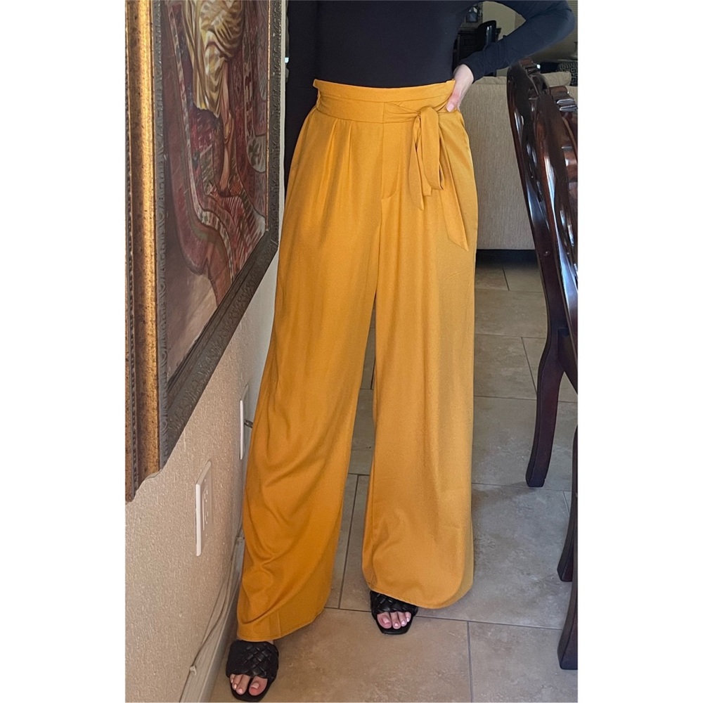 Wide leg pants
